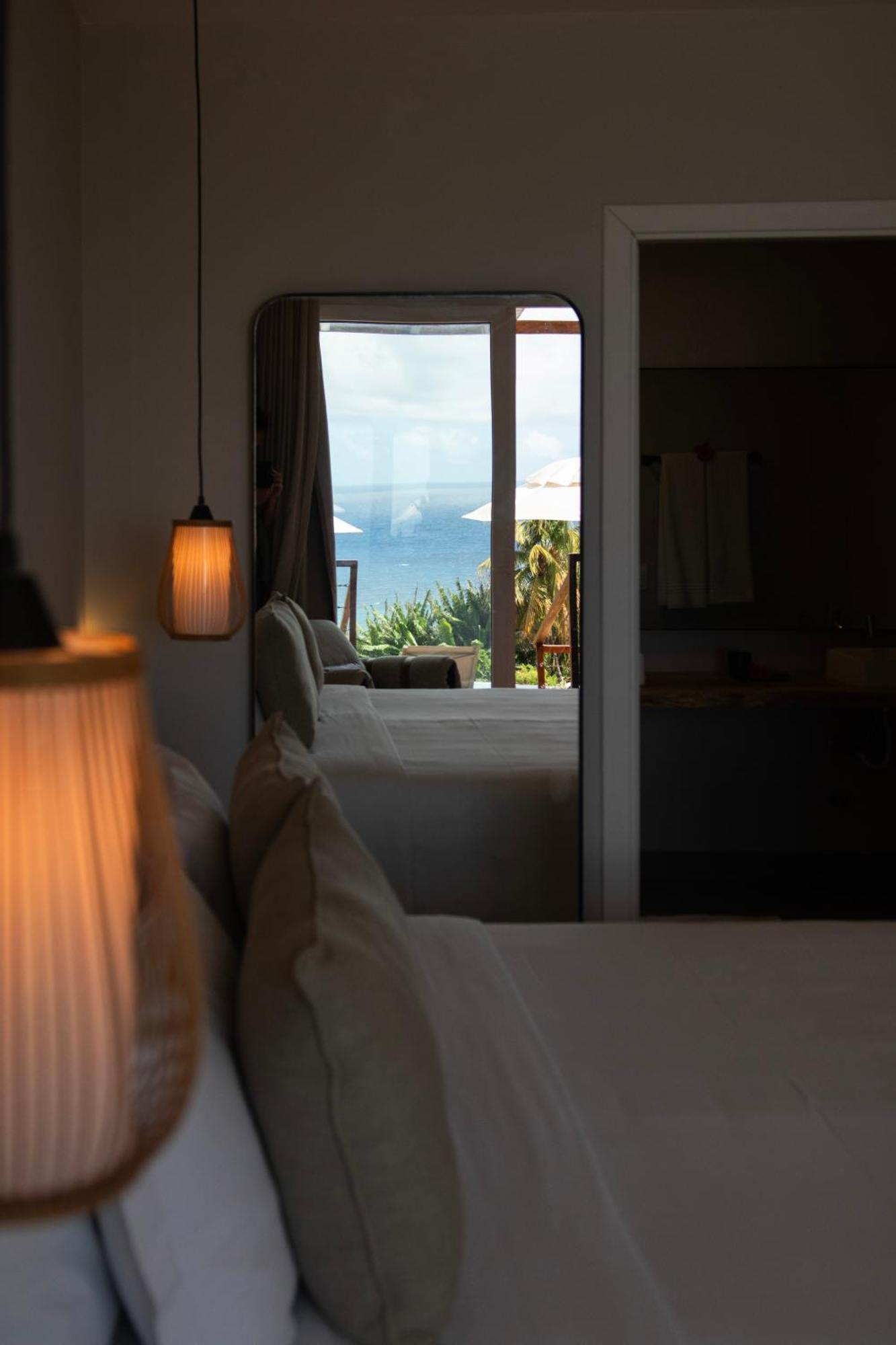 Quarto Triplo Deluxe com Vista do Mar